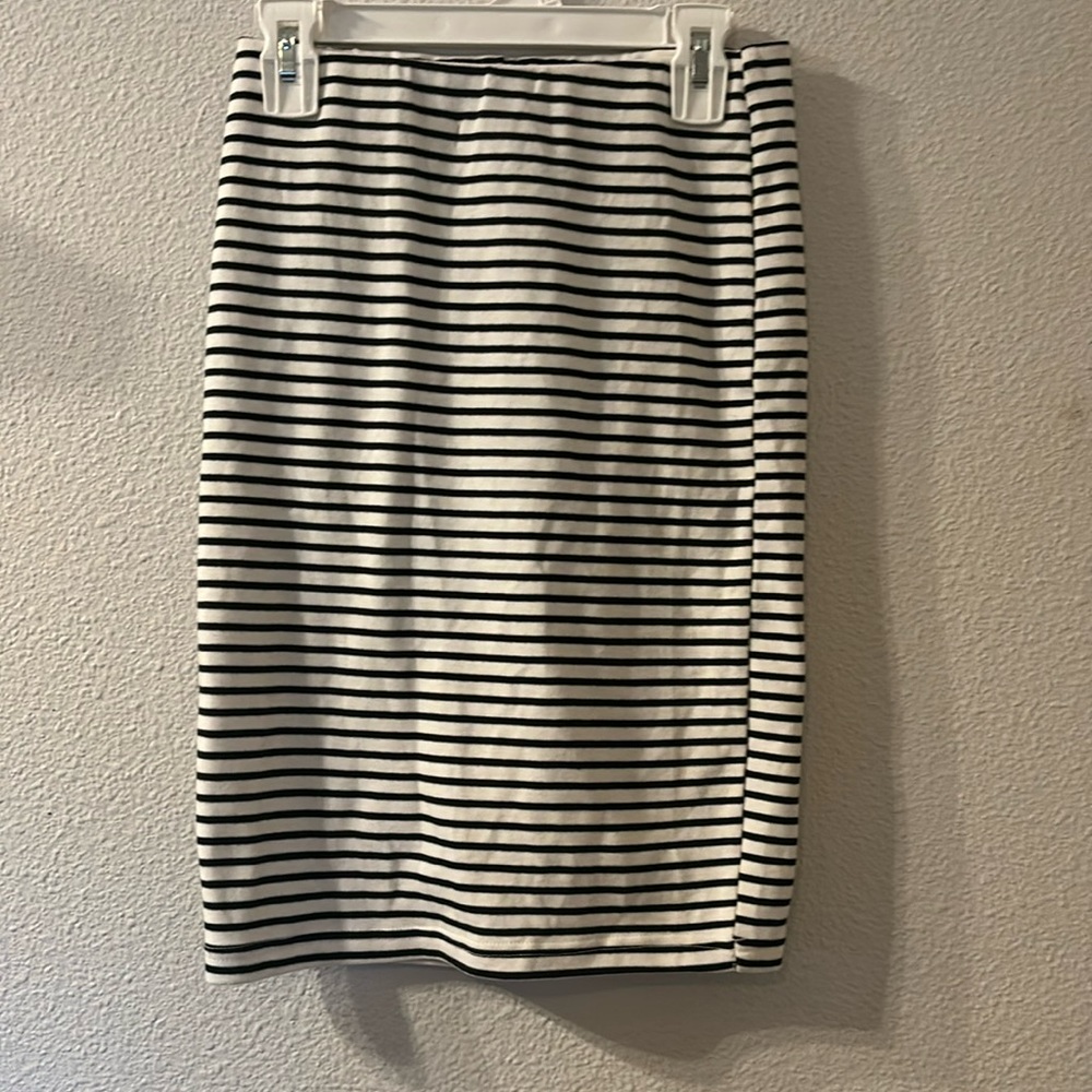 NWOT SO striped pencil skirt size XS